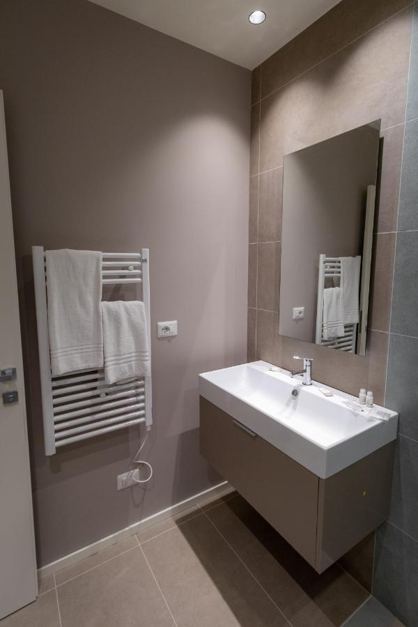 Pasubio Quattro Bb Bed & Breakfast Catania Exterior photo